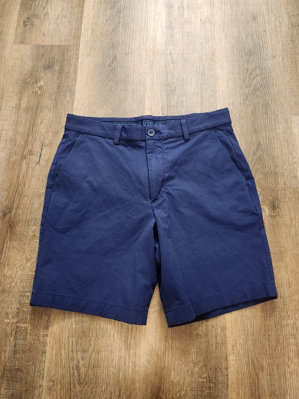 Vineyard Vines Performance Navy Flat-Front Shorts 30x8 mens